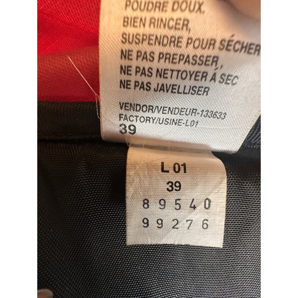 The North Face - Hot Shot Vintage Backpack - Red - Picture 6 of 9
